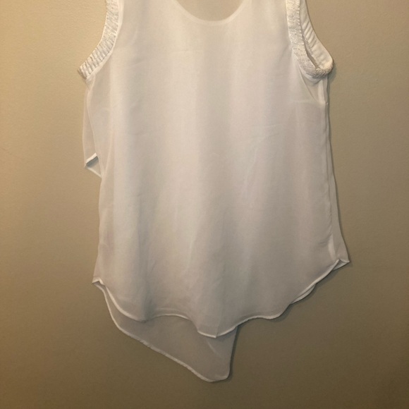 White Beaded Fashion Top - Picture 3 of 3